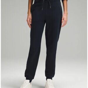 Lululemon Scuba High-Rise Jogger Navy